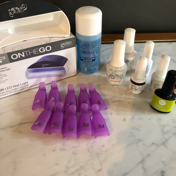 gelish Accessories - Gelish Nail Light and Set